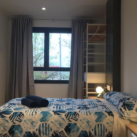 Llull Home Sant Adria de Besos Eksteriør bilde